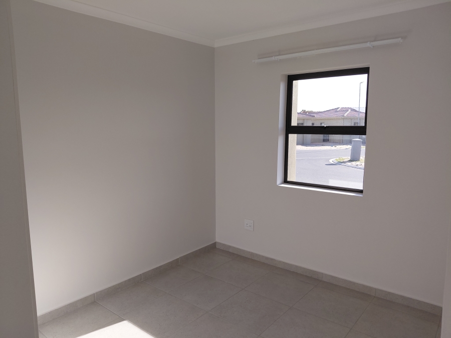 To Let 2 Bedroom Property for Rent in Stellendale Western Cape